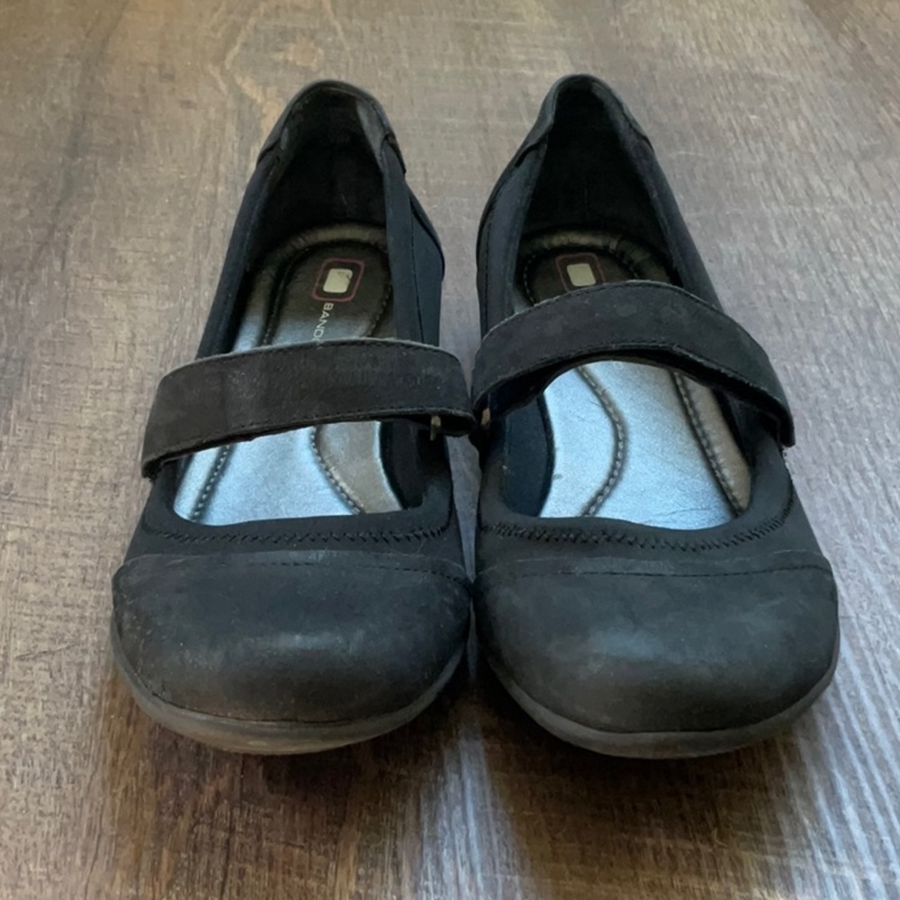 Bandolino Mary Jane Flat - Picture 6 of 11
